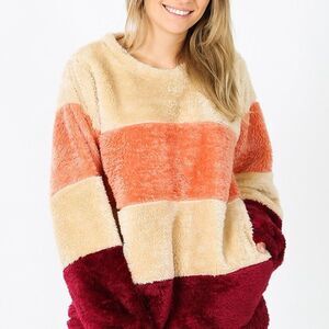 Zenana Outfitters Small Ivory Coral Wine Stripe Bouclé Pockets Pullover Jersey